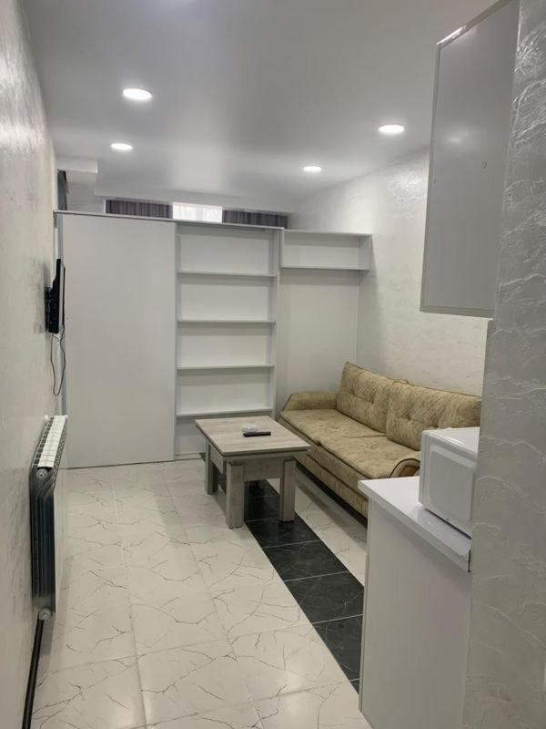 Kakha'S Apartment Μπατούμι Εξωτερικό φωτογραφία